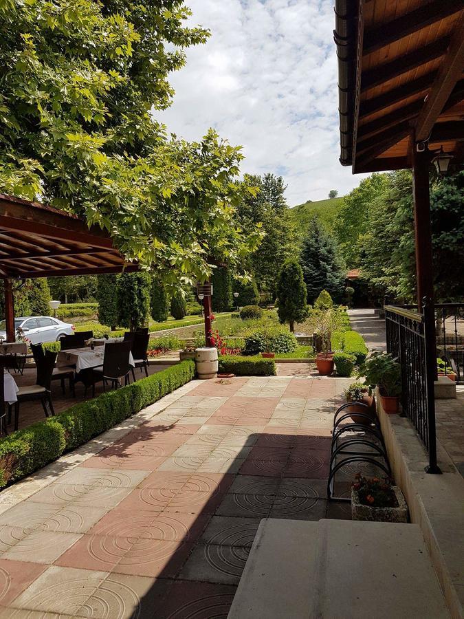 Motel Paradise Oryakhovo Ngoại thất bức ảnh